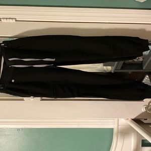 Black Figs Zamora joggers